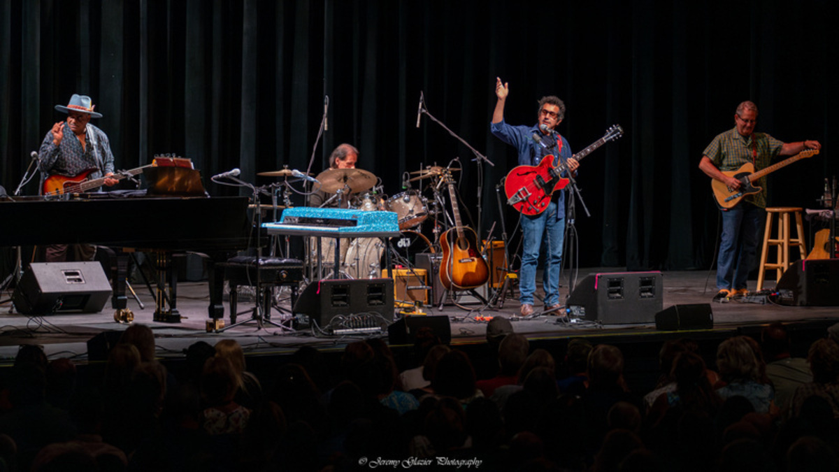 A.J. Croce: Live in Davenport, Iowa